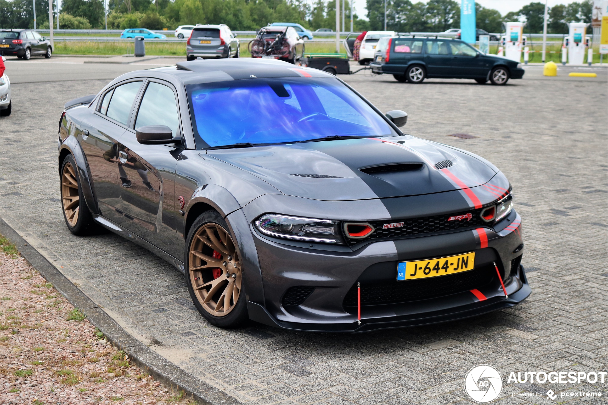 Dodge Charger SRT Hellcat Widebody