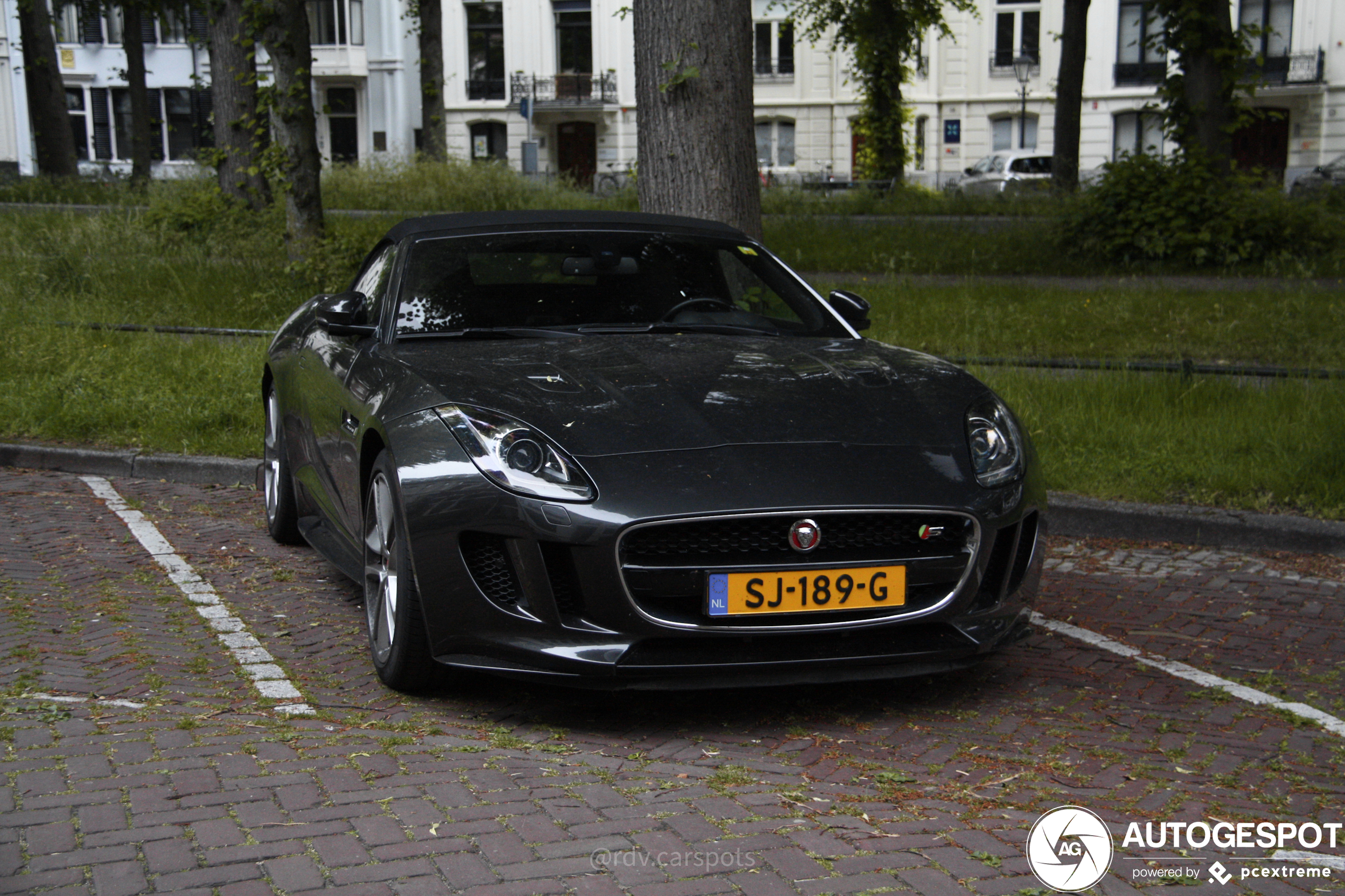 Jaguar F-TYPE S AWD Convertible