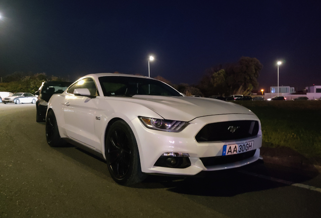 Ford Mustang GT 2015