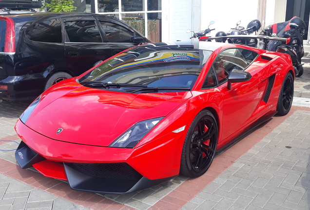 Lamborghini Gallardo LP570-4 Super Trofeo Stradale