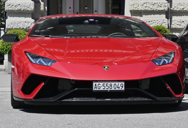 Lamborghini Huracán LP640-4 Performante