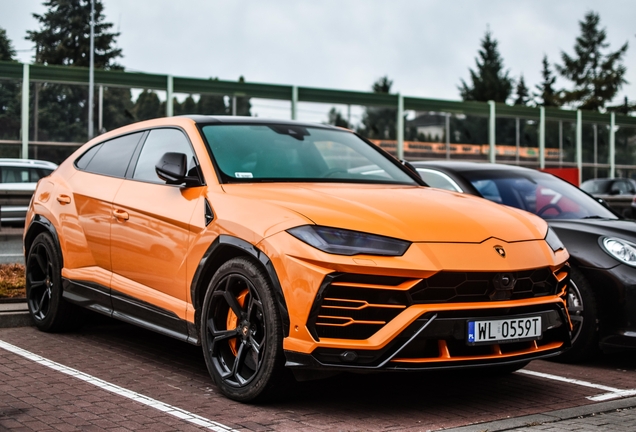 Lamborghini Urus