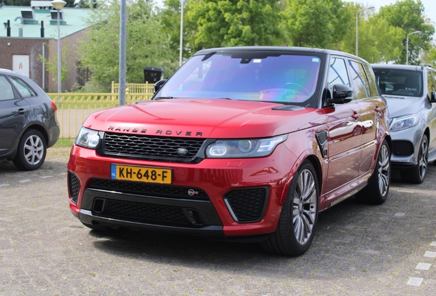 Land Rover Range Rover Sport SVR