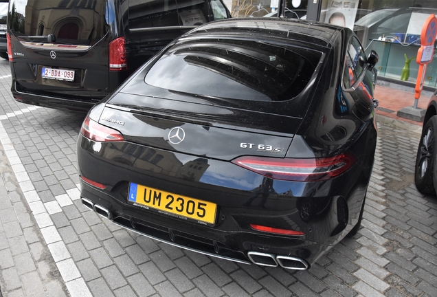 Mercedes-AMG GT 63 S X290