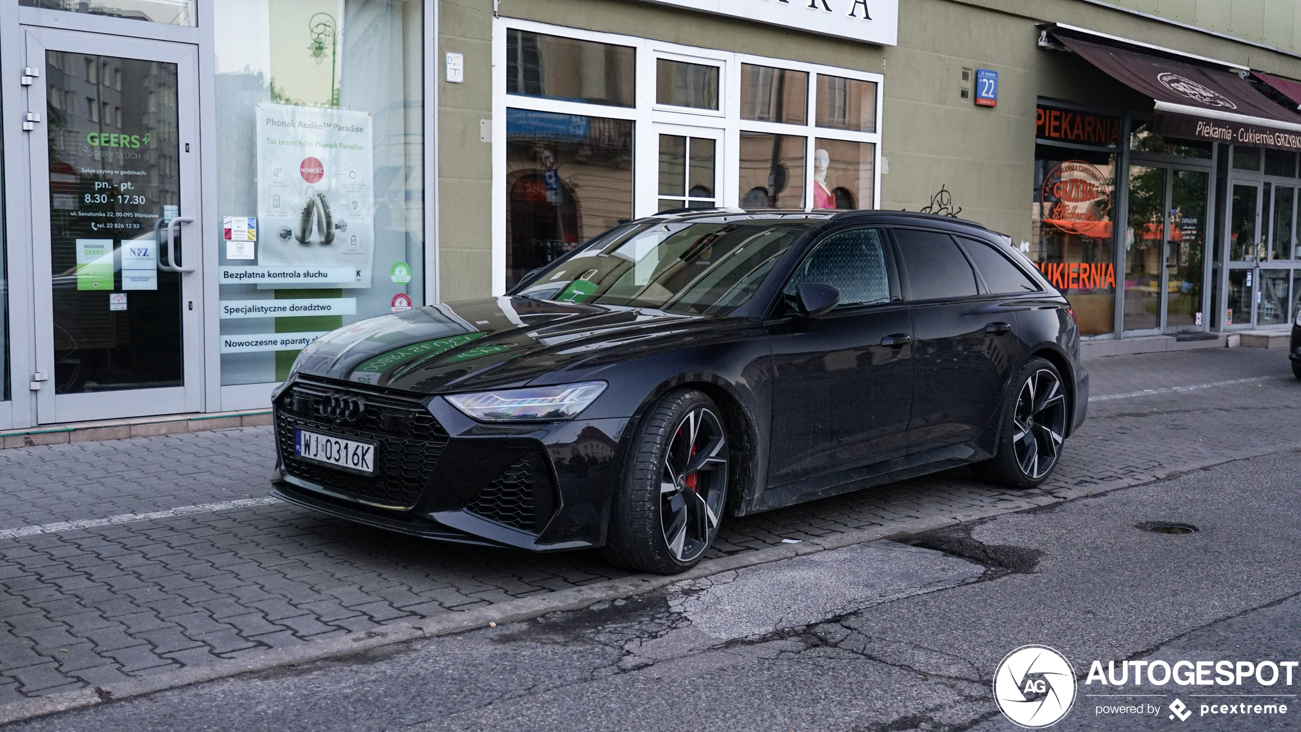 Audi RS6 Avant C8