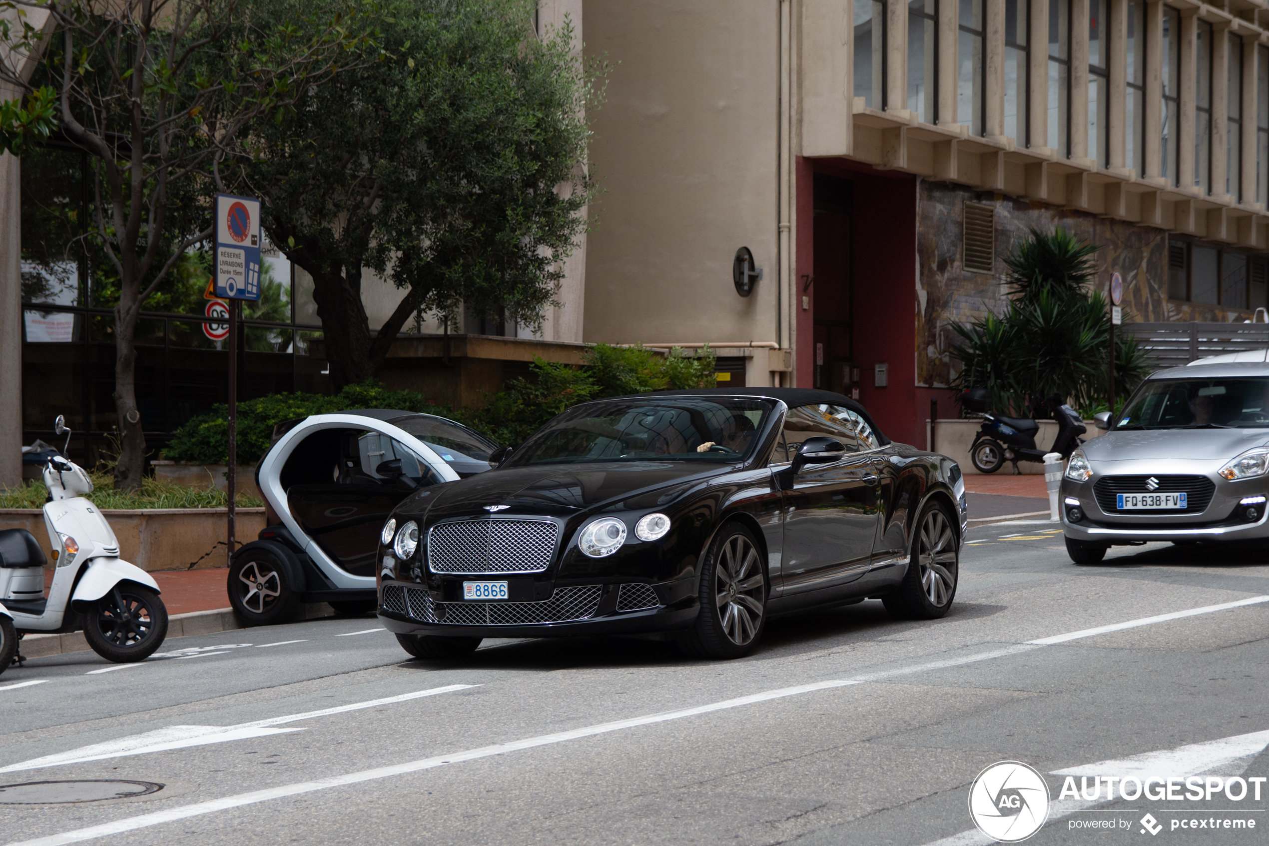 Bentley Continental GTC 2012