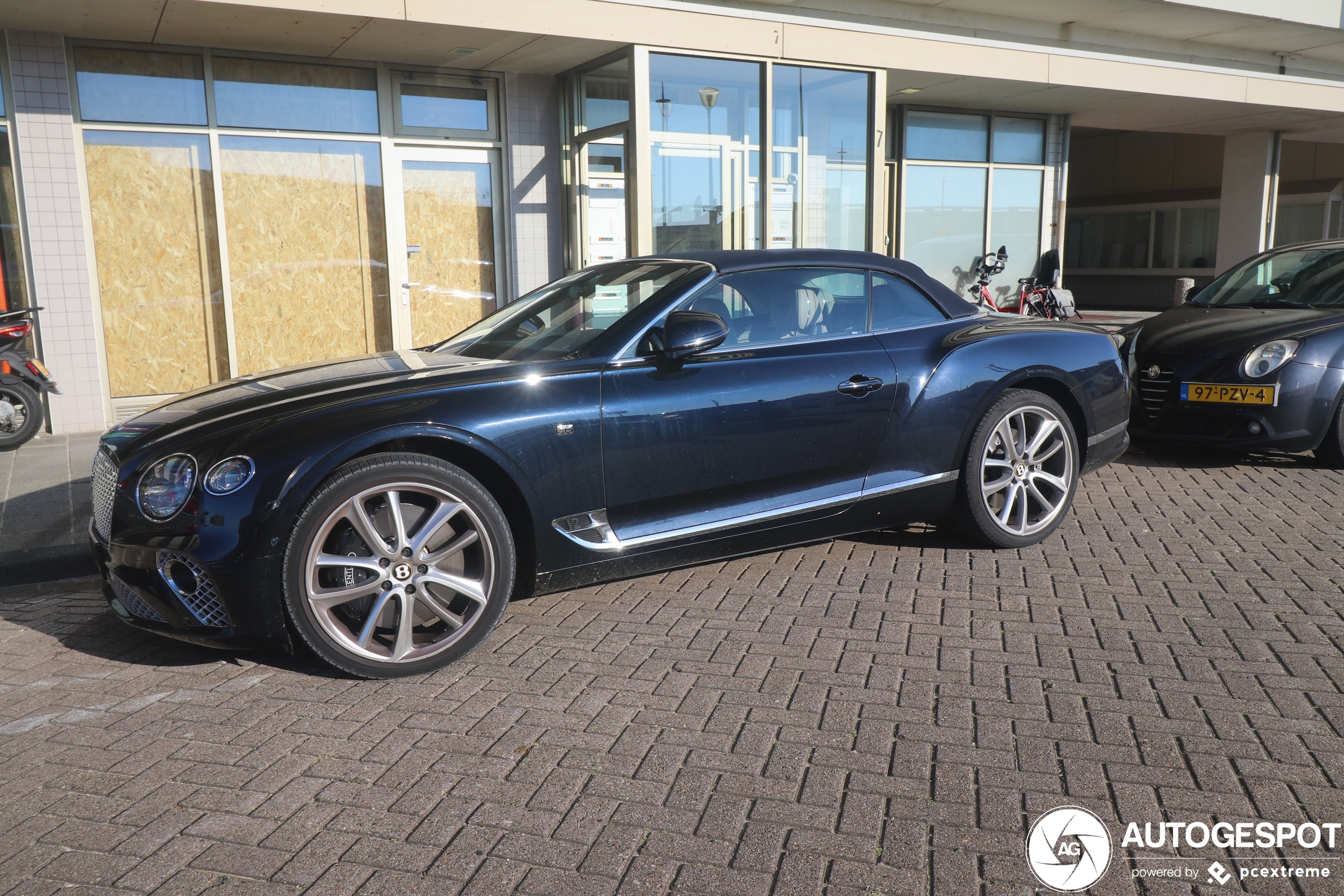 Bentley Continental GTC 2019 First Edition