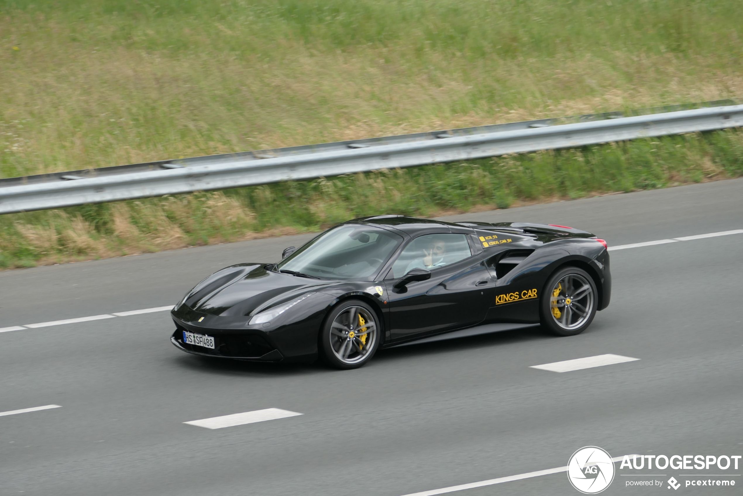 Ferrari 488 Spider