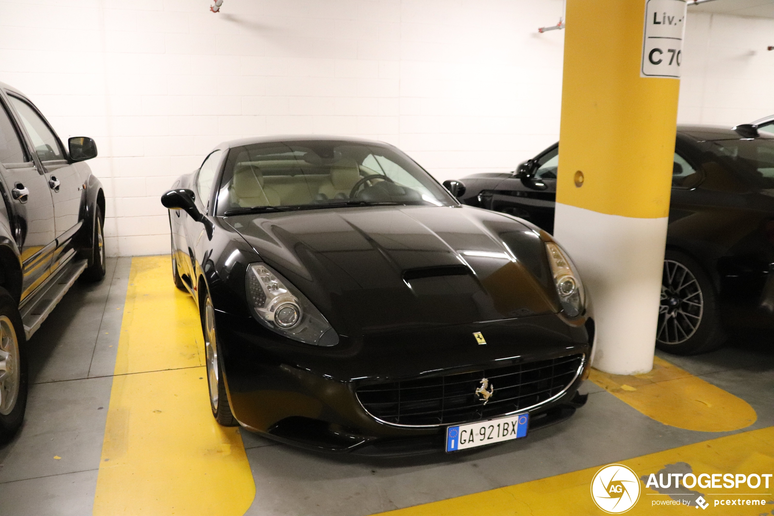 Ferrari California