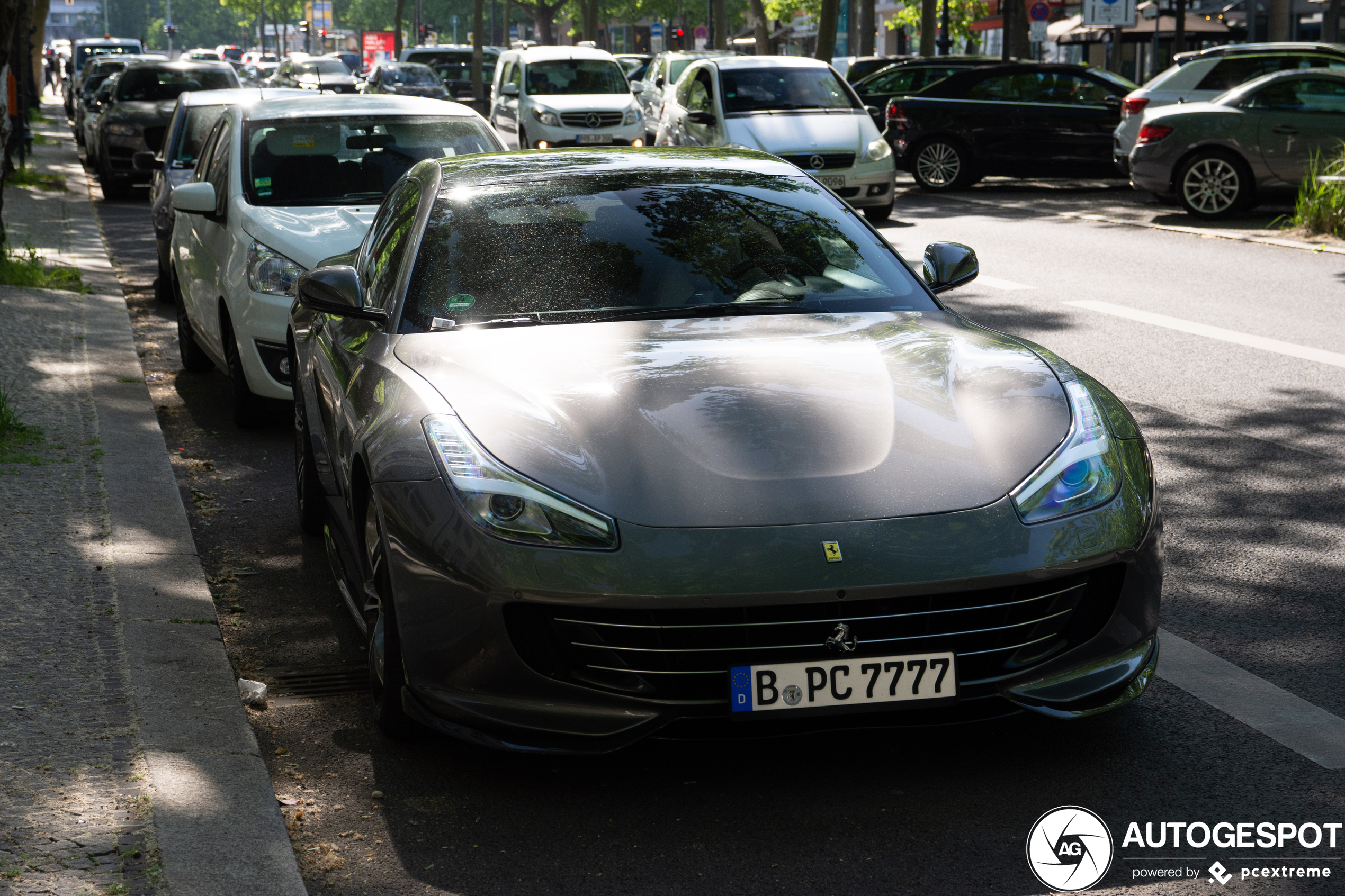 Ferrari GTC4Lusso