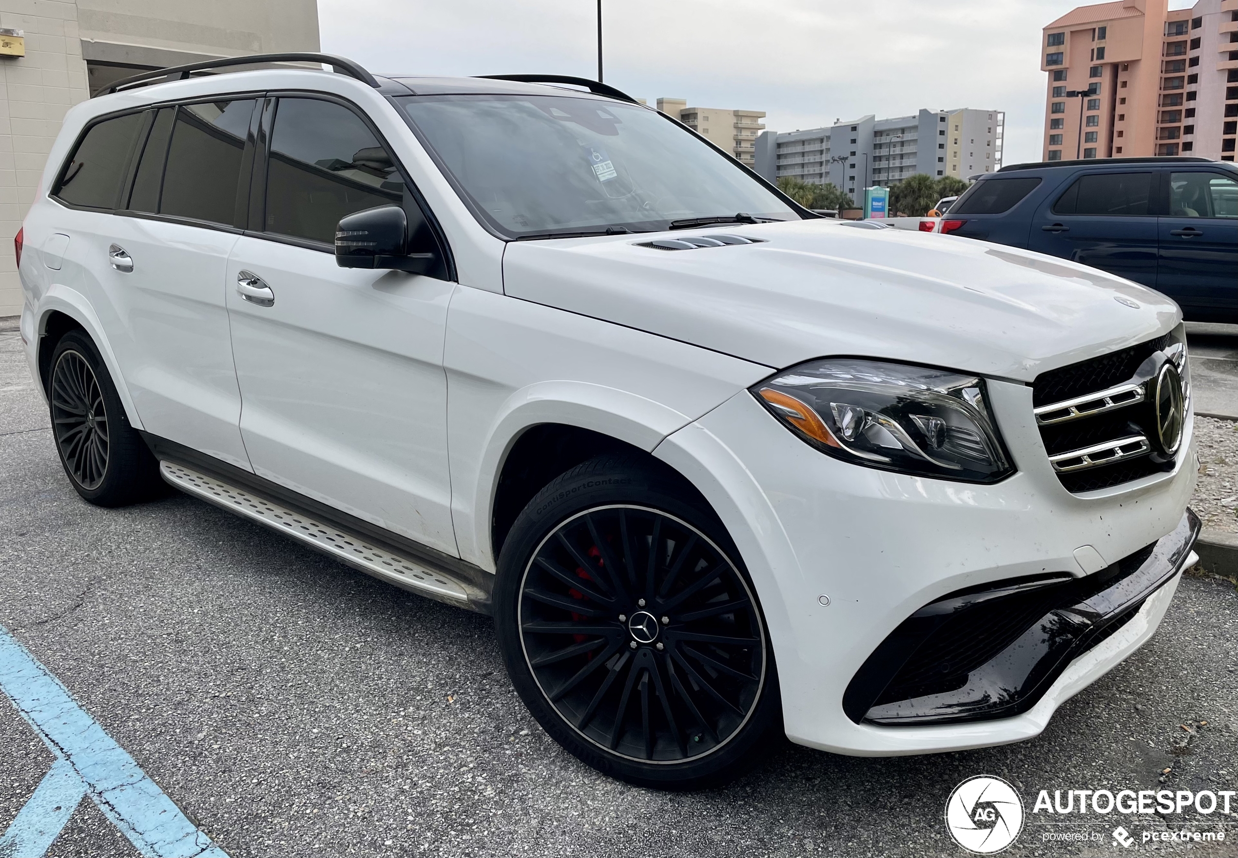 Mercedes-AMG GLS 63 X166