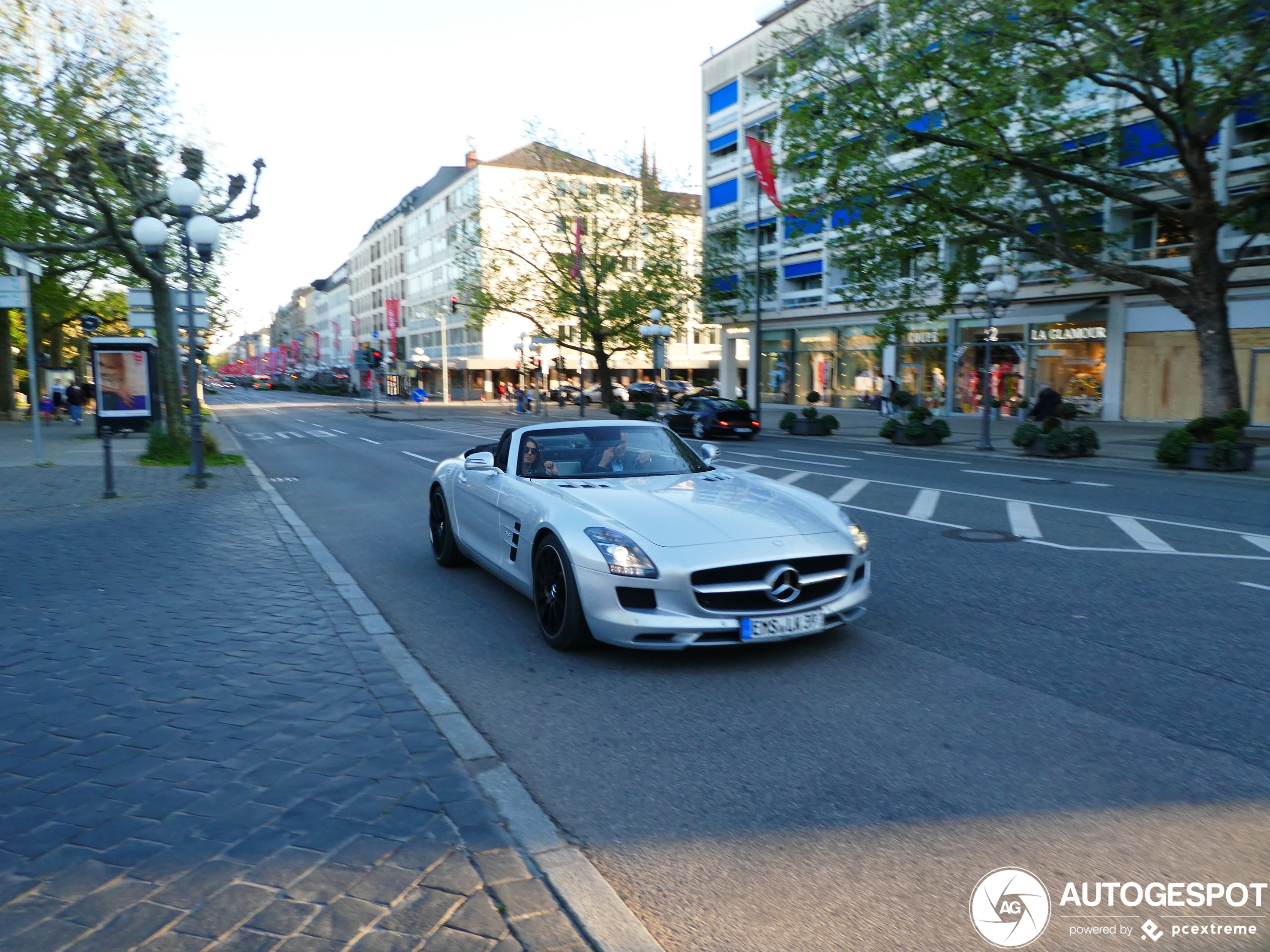 Mercedes-Benz SLS AMG Roadster