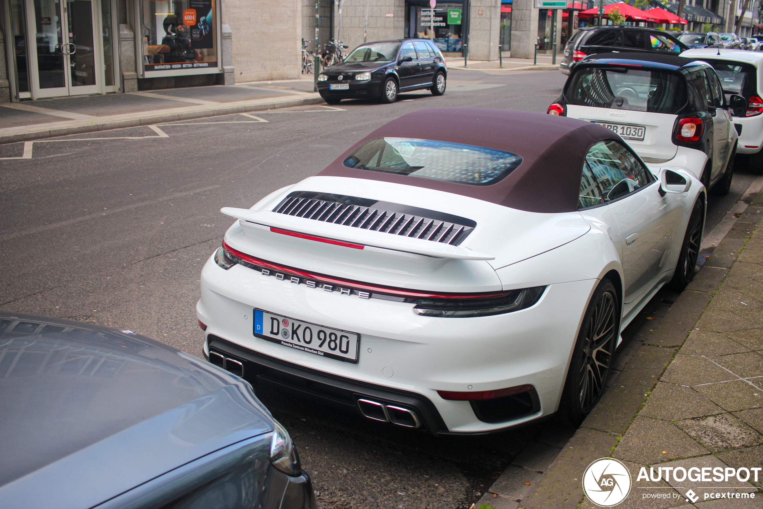 Porsche 992 Turbo Cabriolet