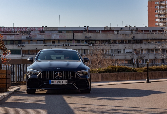 Mercedes-AMG GT 63 S X290