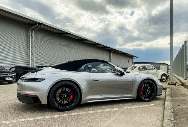 Porsche 992 Carrera GTS Cabriolet