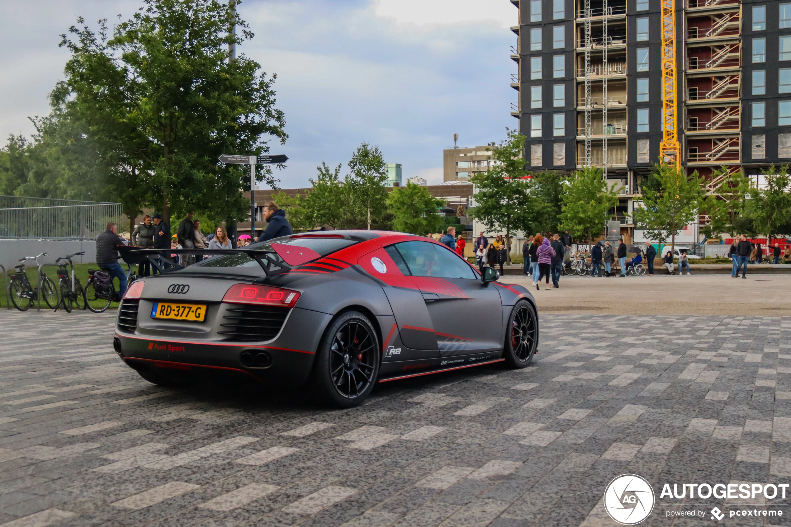 Audi R8