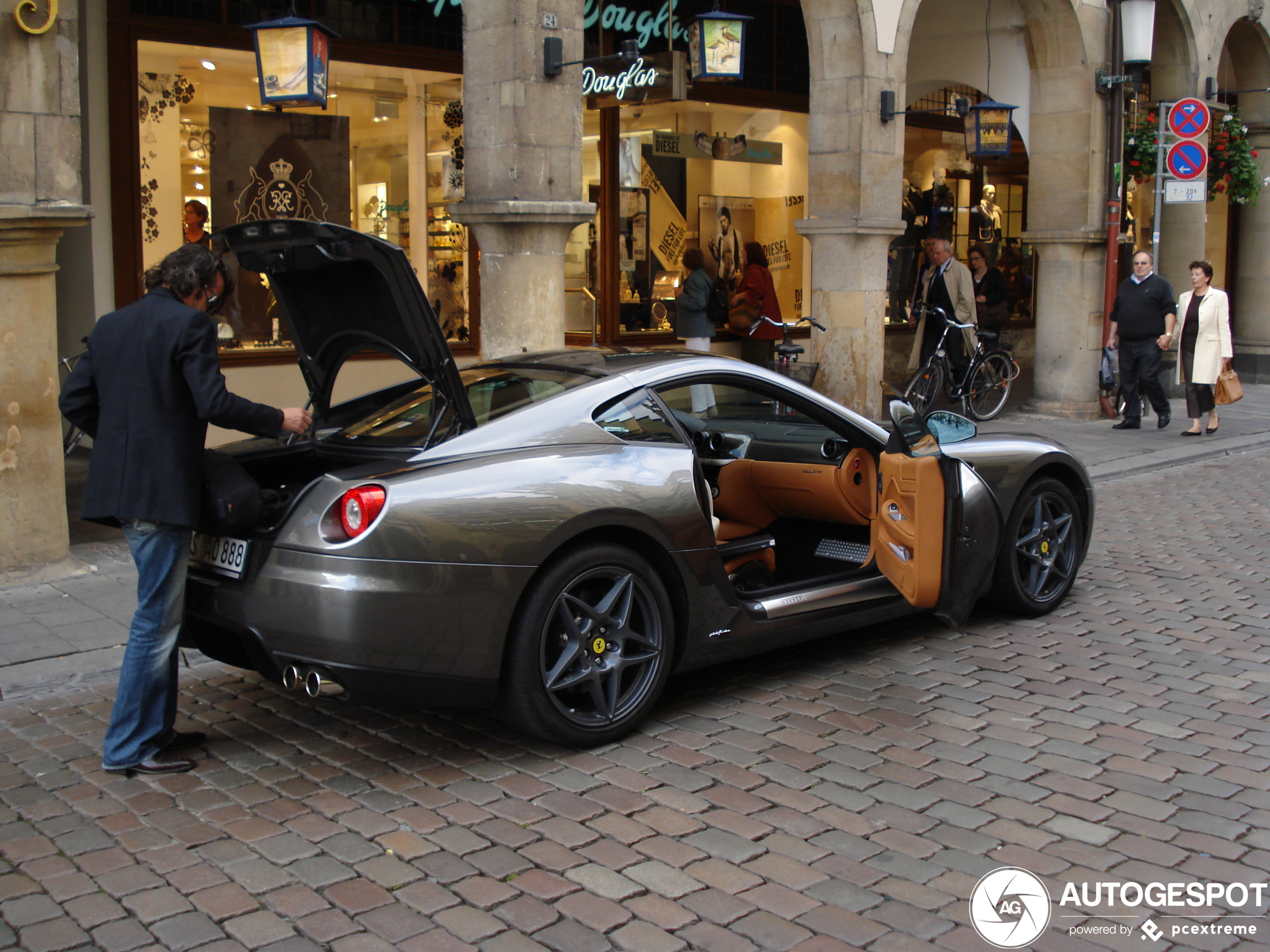 Ferrari 599 GTB Fiorano