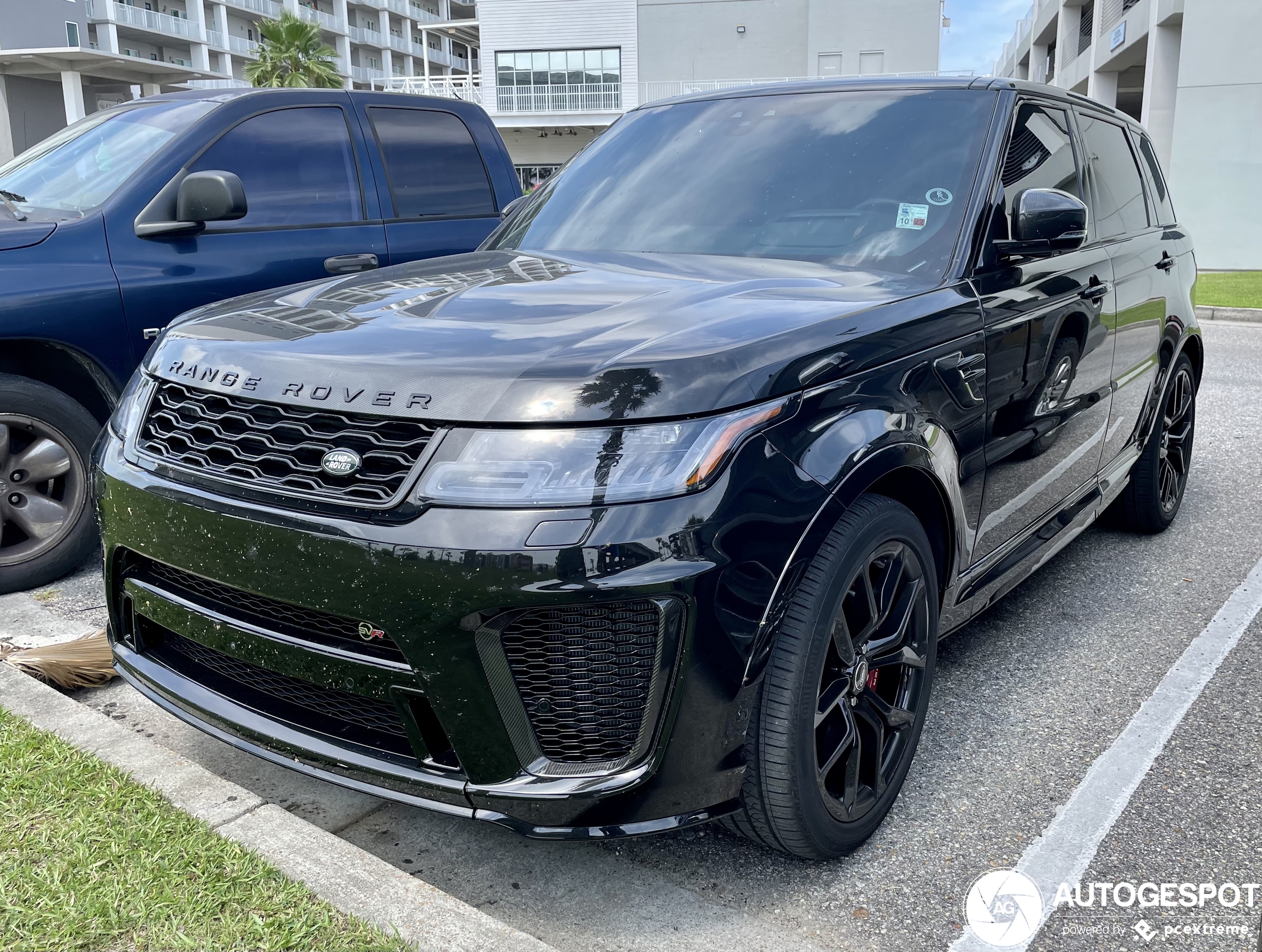 Land Rover Range Rover Sport SVR 2018 Carbon Edition