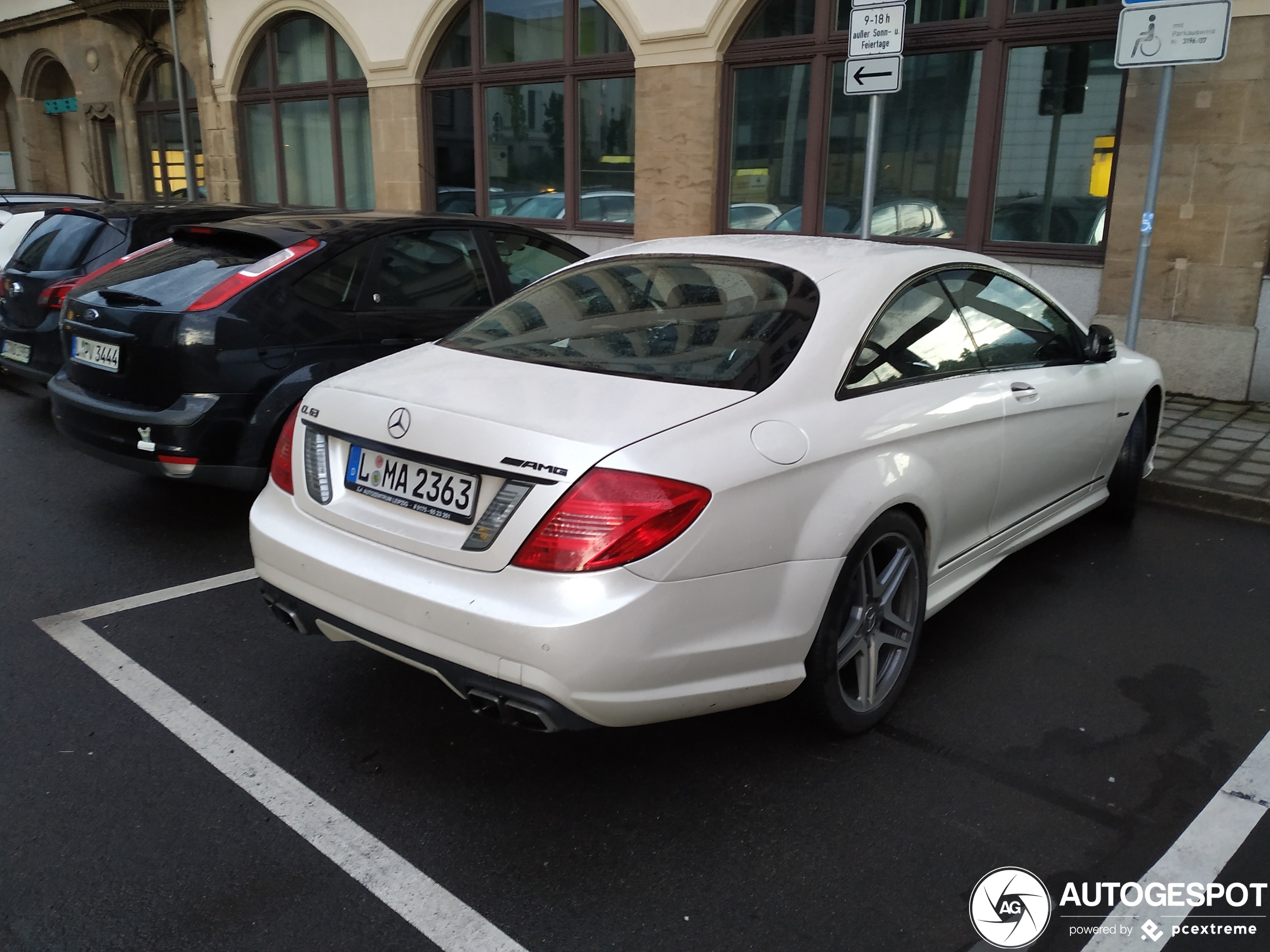 Mercedes-Benz CL 63 AMG C216 2011