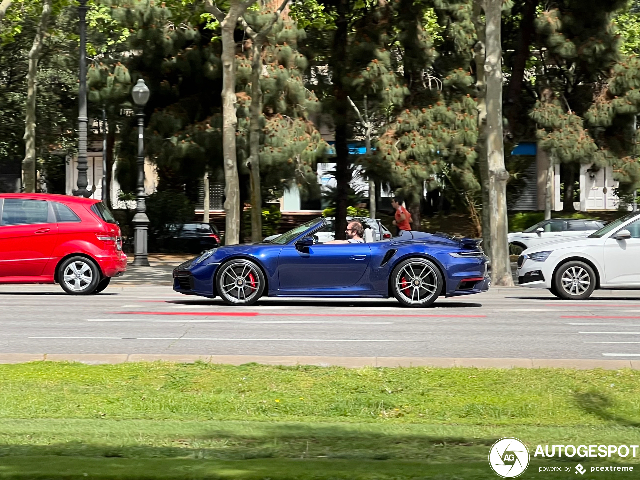 Porsche 992 Turbo Cabriolet