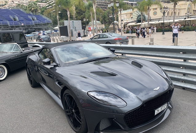 Aston Martin DBS Superleggera Volante