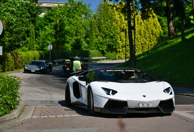 Lamborghini Aventador LP700-4