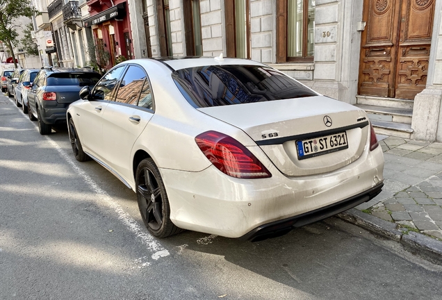 Mercedes-Benz S 63 AMG V222