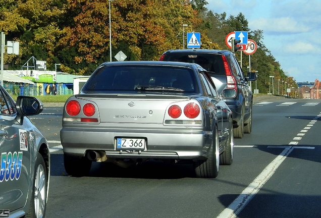 Nissan Skyline R34 Sedan