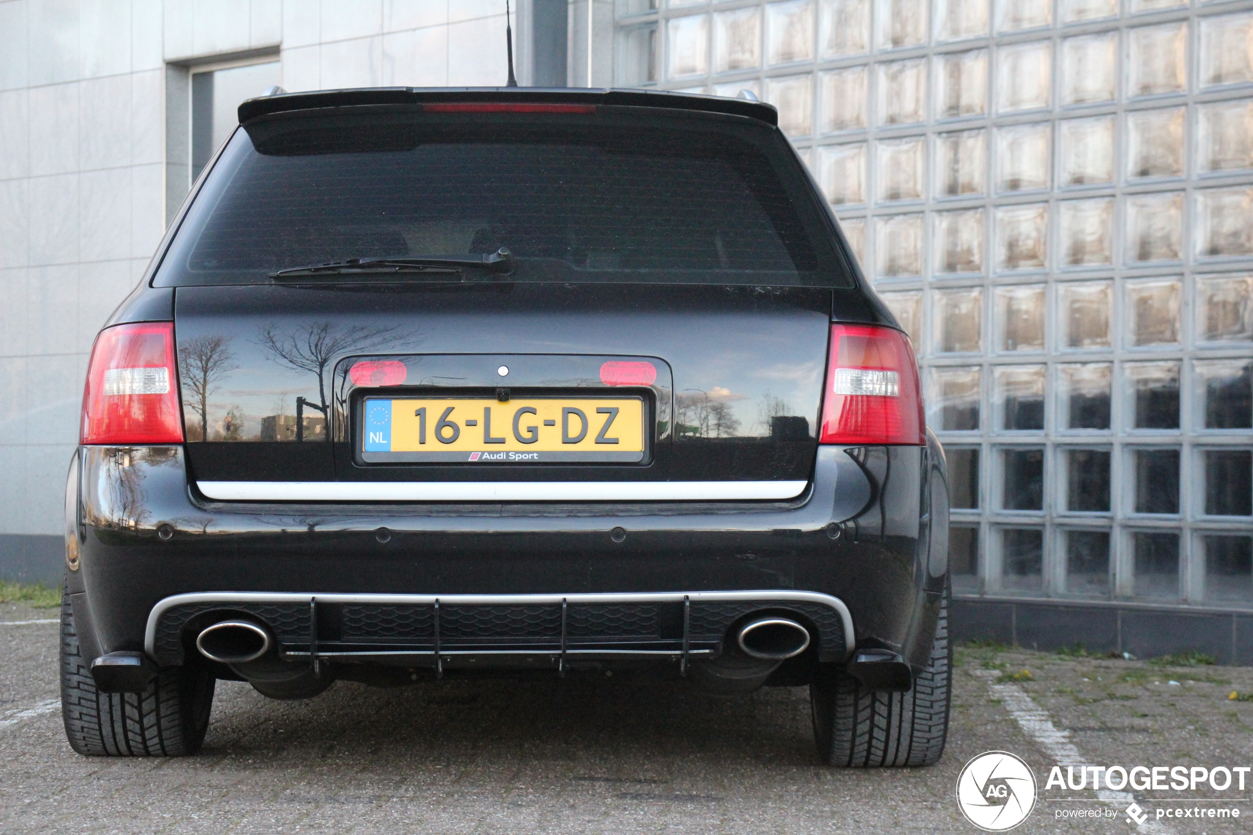 Audi RS6 Avant C5