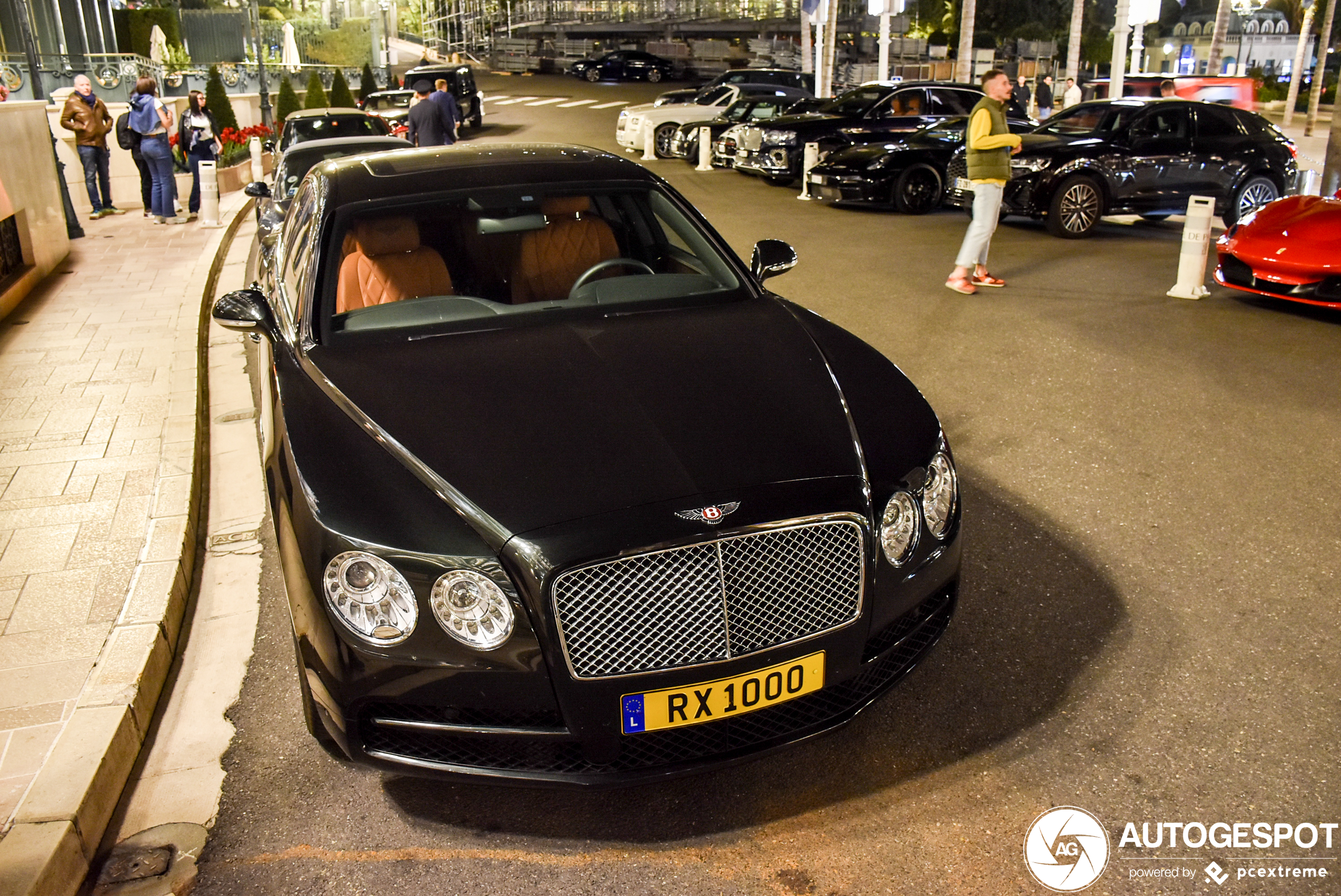 Bentley Flying Spur V8