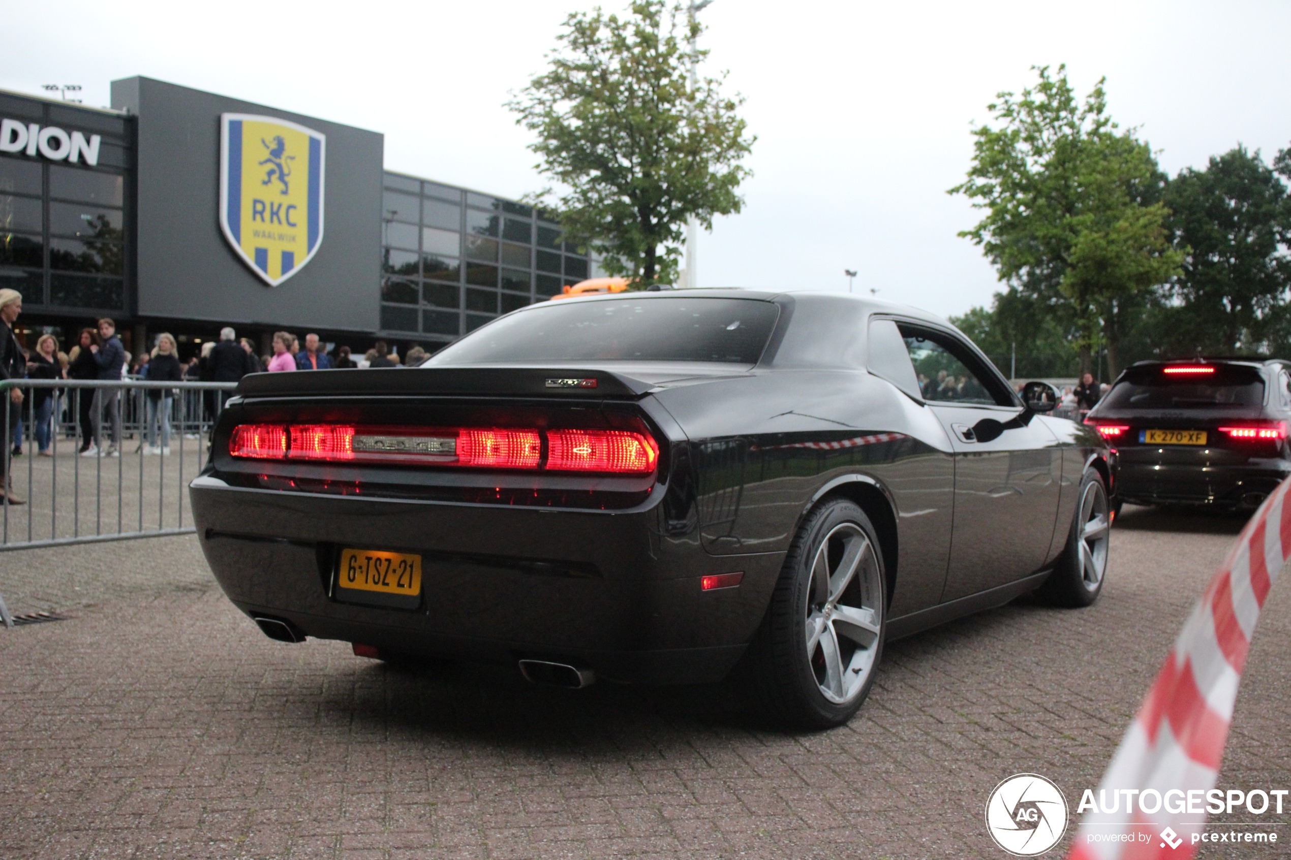 Dodge Challenger SRT-8