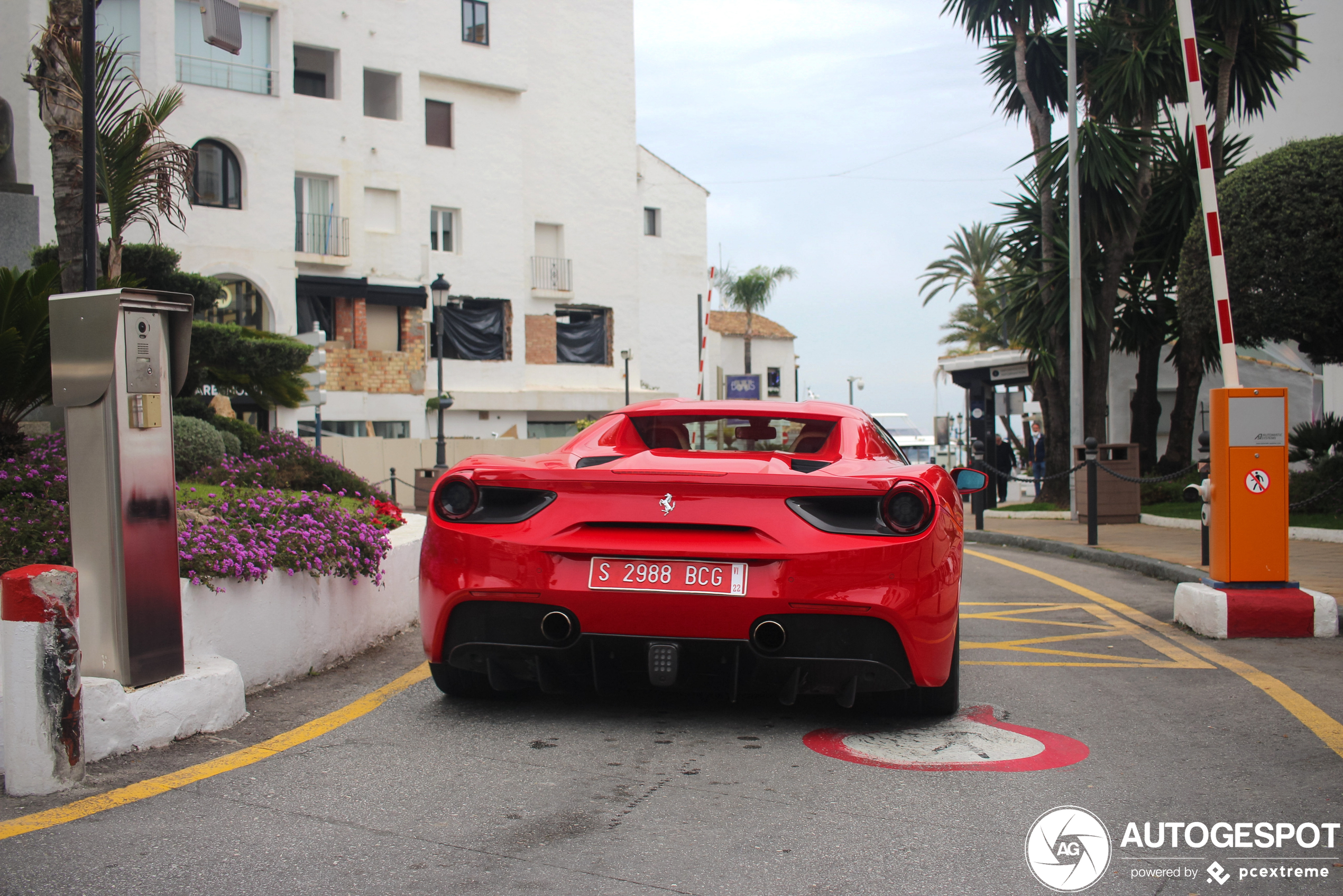 Ferrari 488 Spider