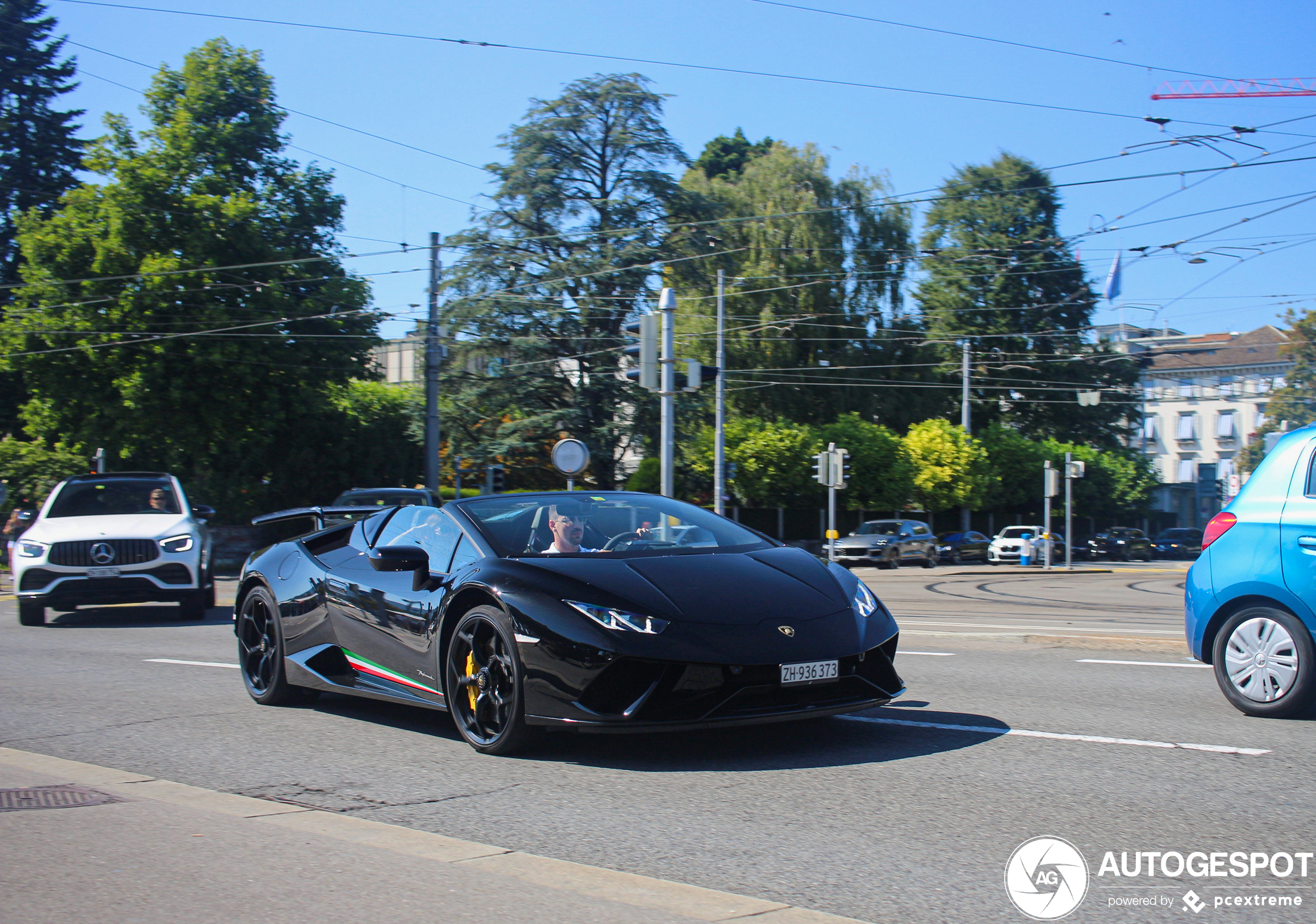 Lamborghini Huracán LP640-4 Performante Spyder