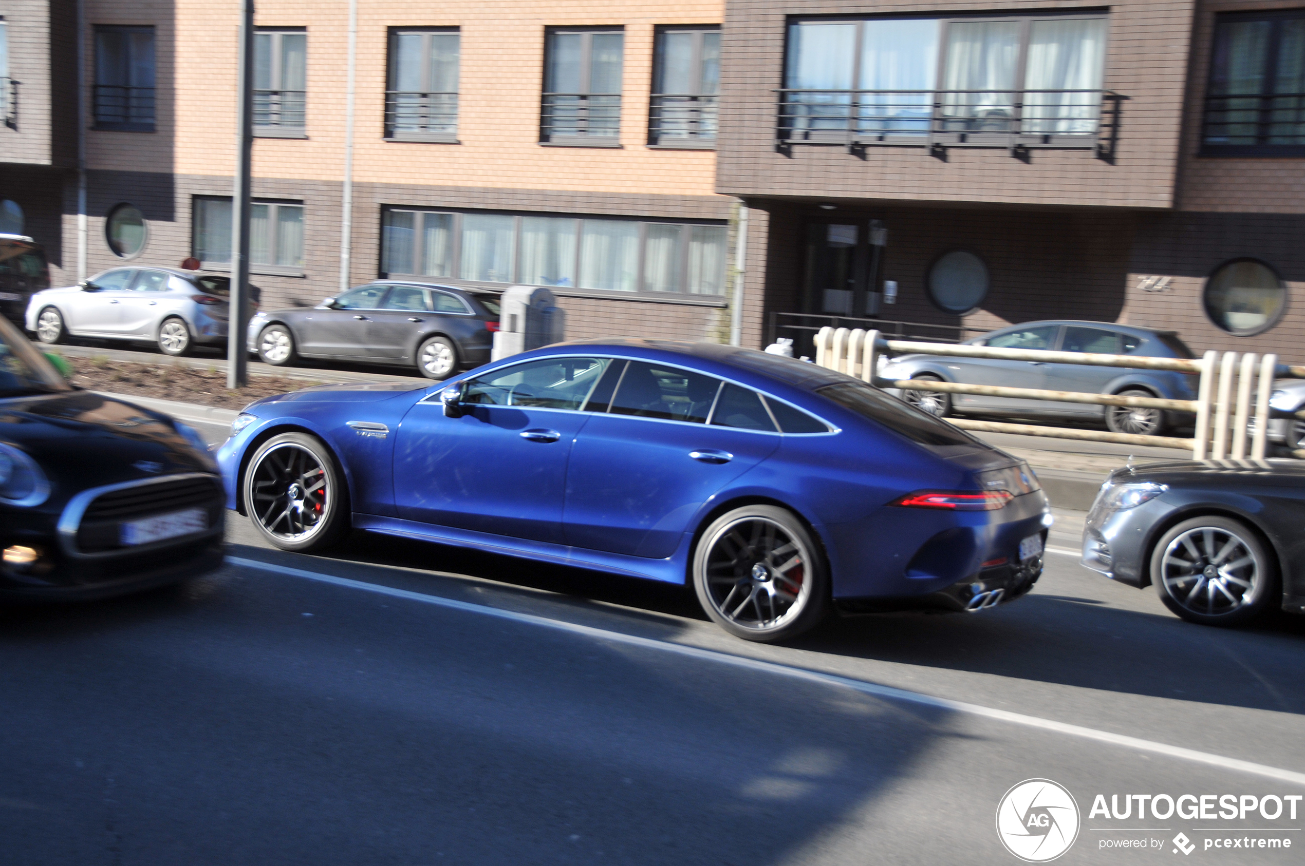 Mercedes-AMG GT 63 S X290