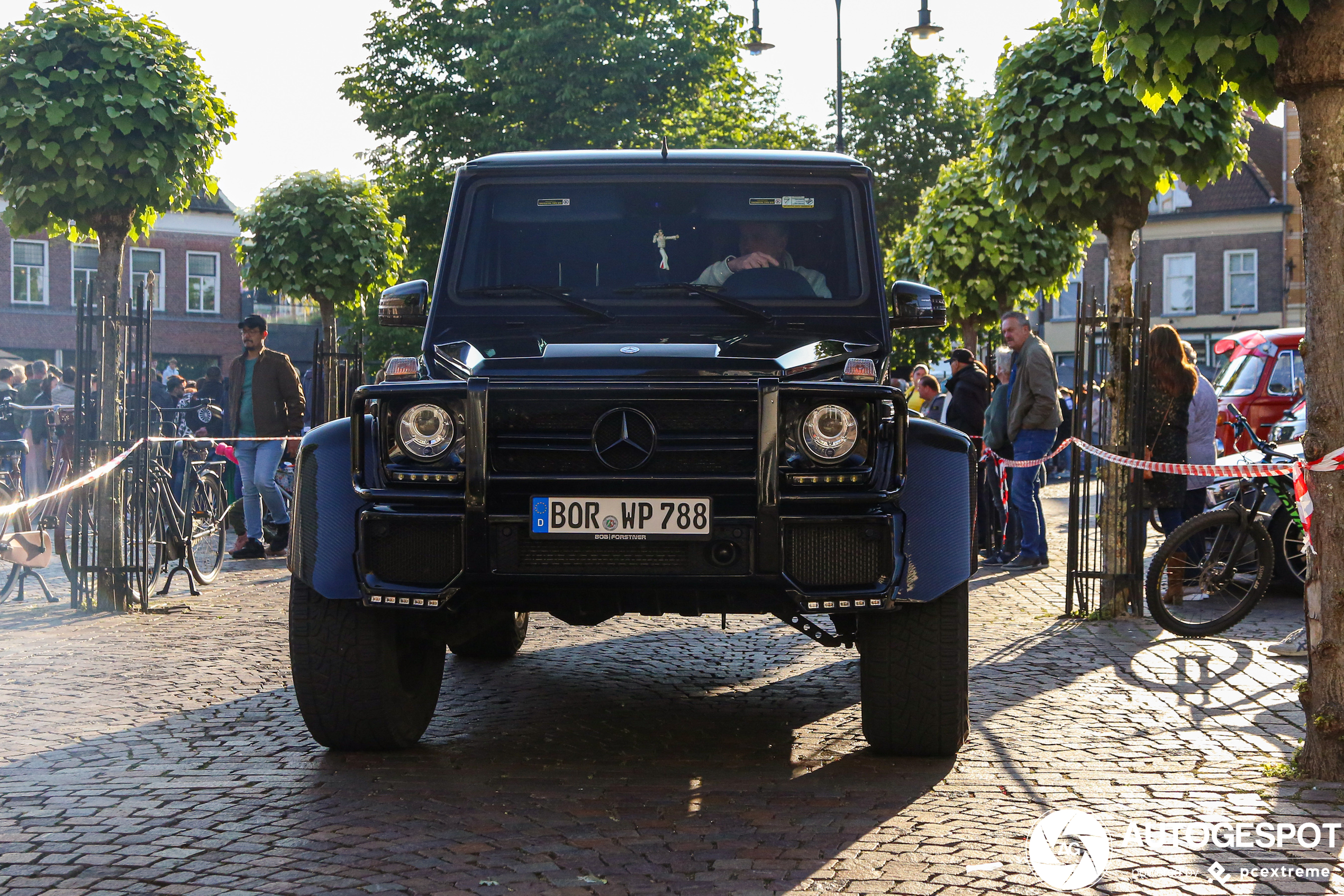 Mercedes-Benz G 500 4X4²