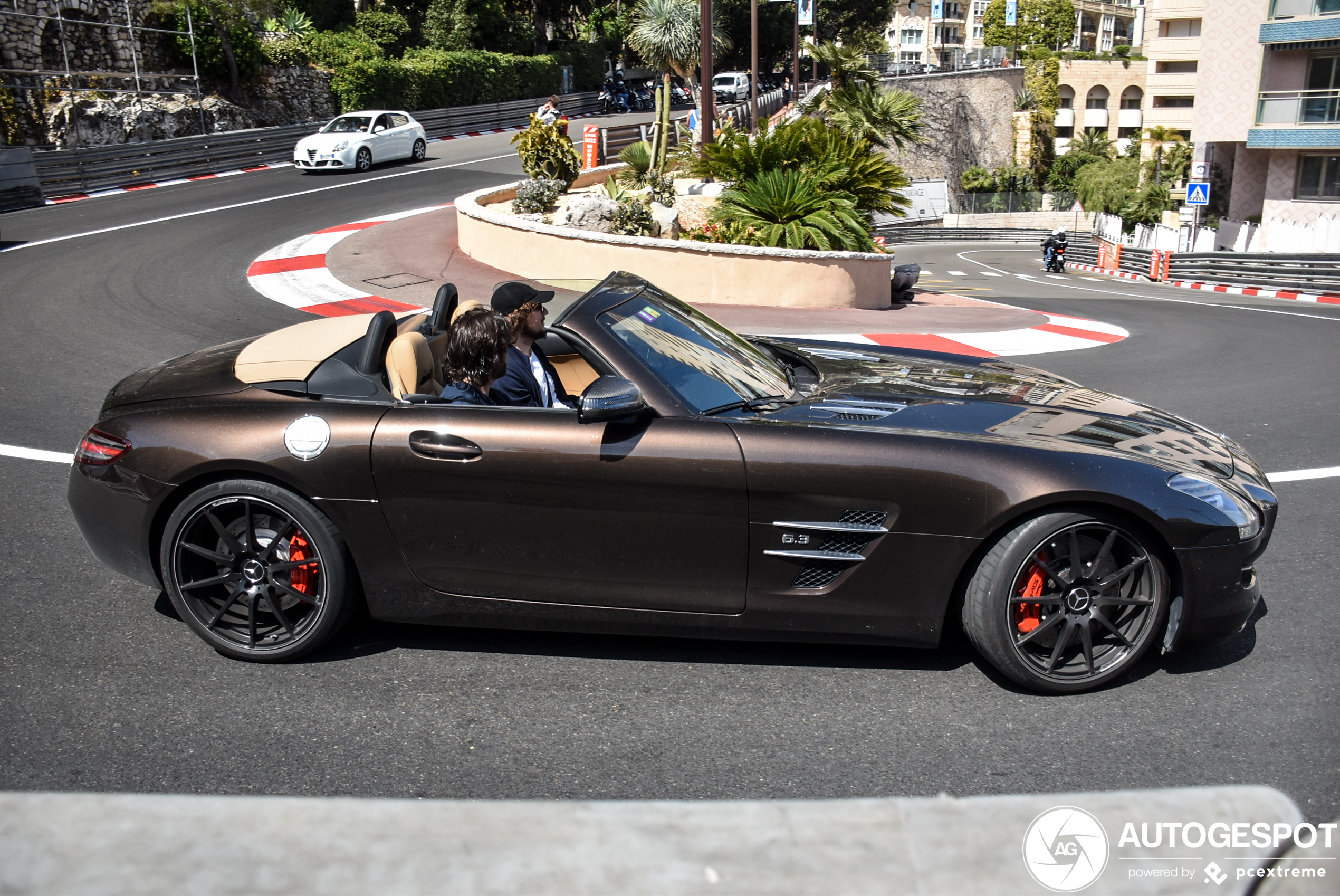 Mercedes-Benz SLS AMG Roadster