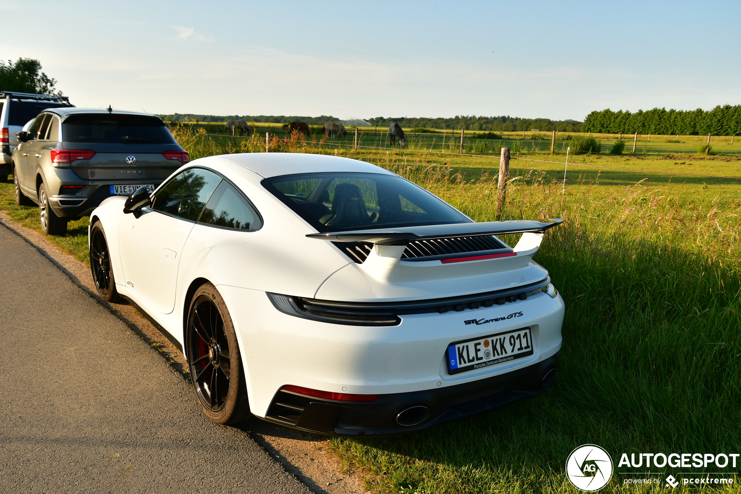 Porsche 992 Carrera GTS