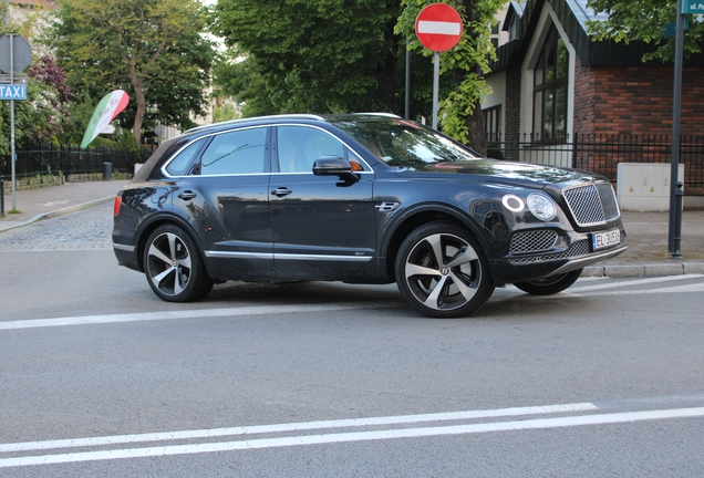 Bentley Bentayga Hybrid