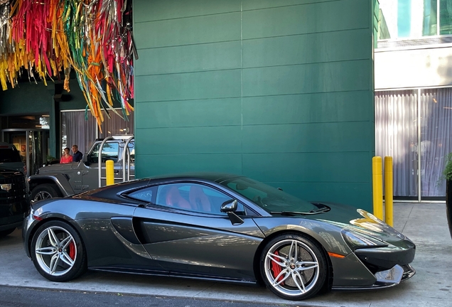 McLaren 570GT