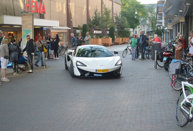 McLaren 570S