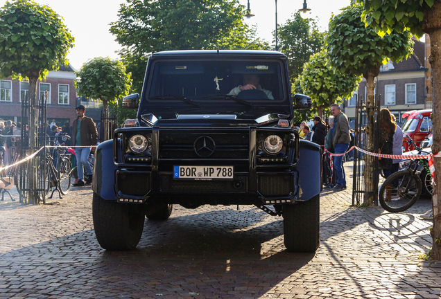 Mercedes-Benz G 500 4X4²