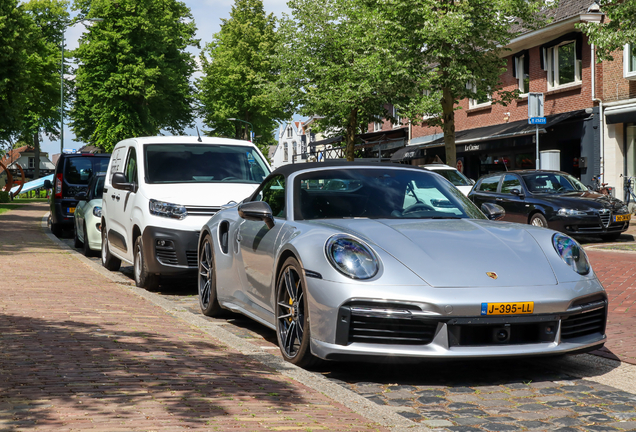 Porsche 992 Turbo S Cabriolet