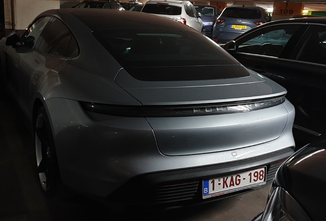 Porsche Taycan Turbo S