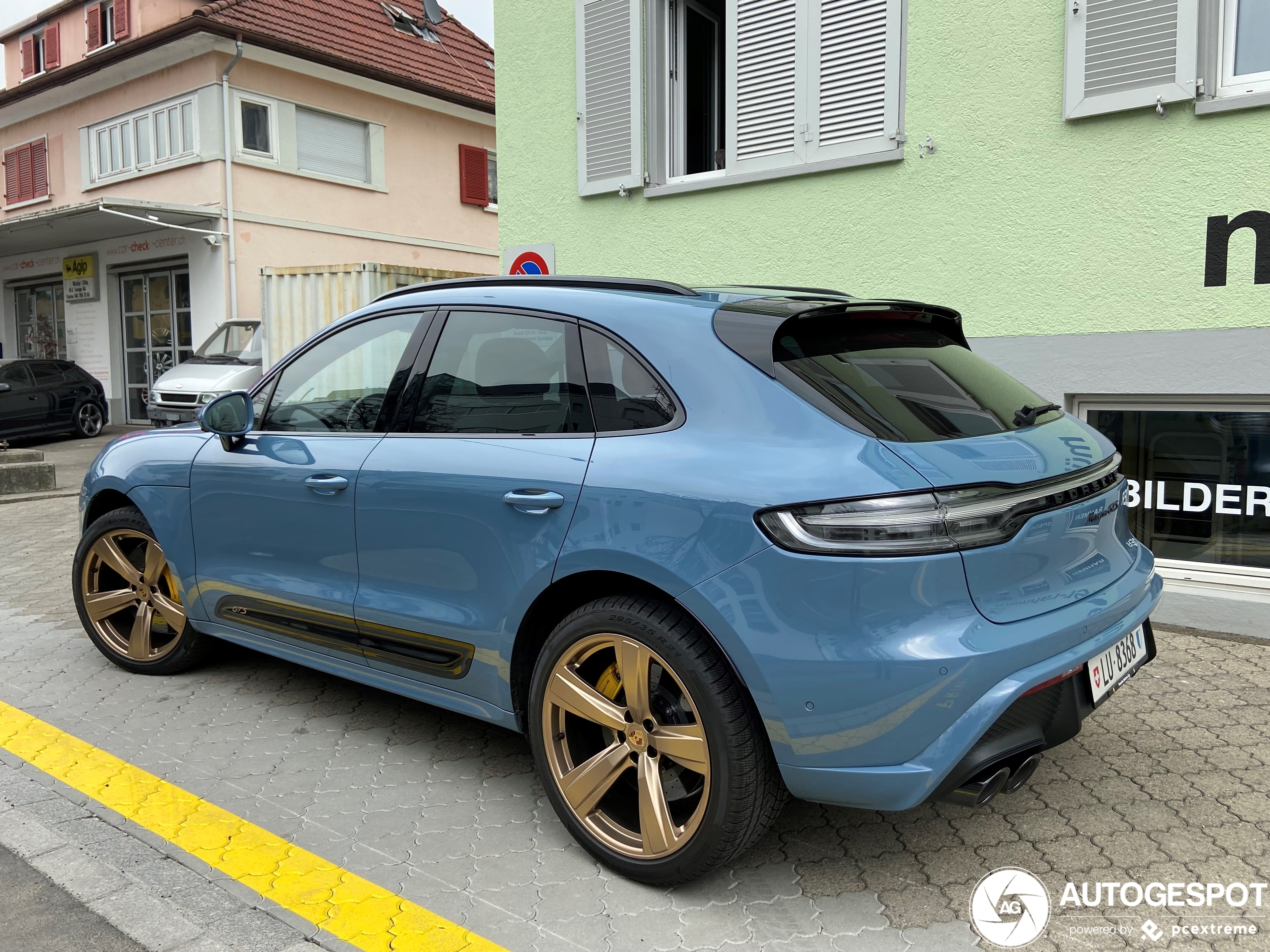 Porsche 95B Macan GTS MkIII