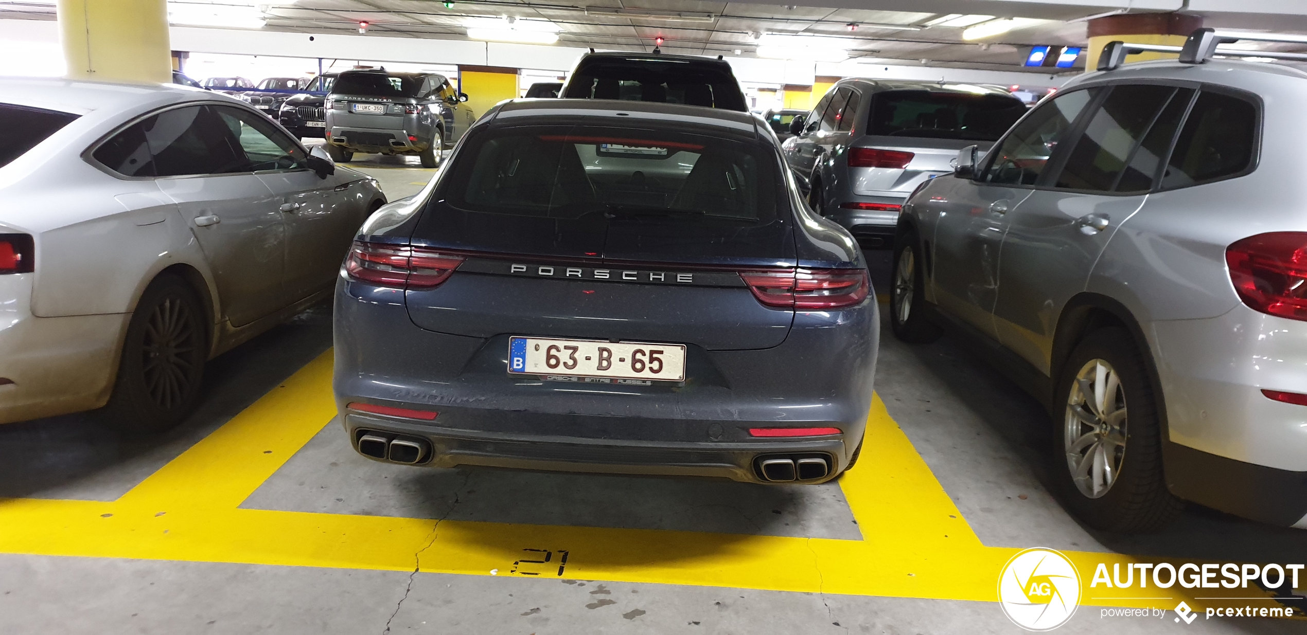 Porsche 971 Panamera Turbo S E-Hybrid