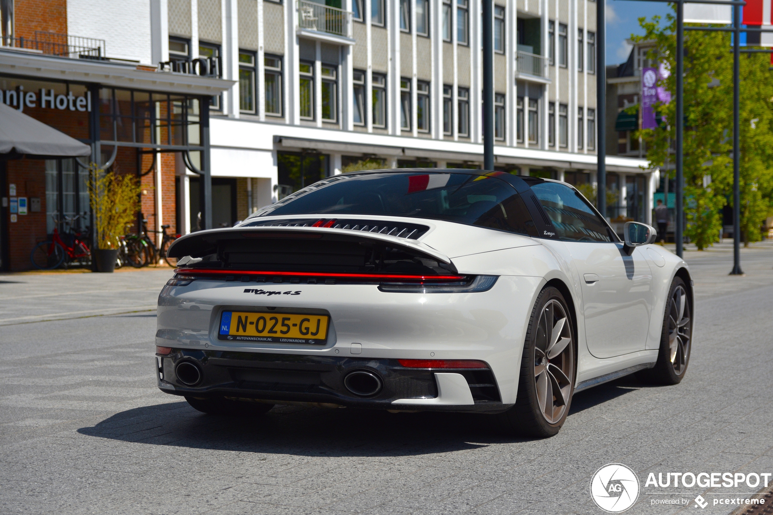 Porsche 992 Targa 4S