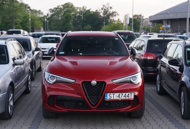 Alfa Romeo Stelvio Quadrifoglio 2020