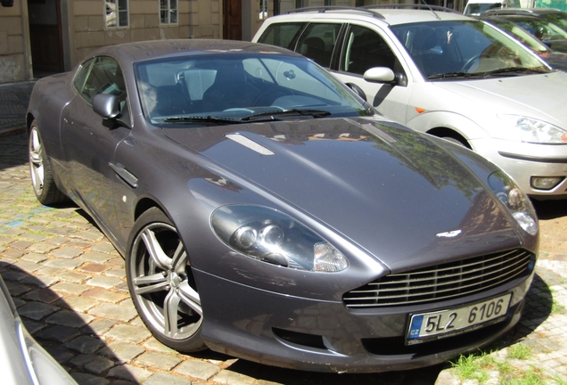 Aston Martin DB9