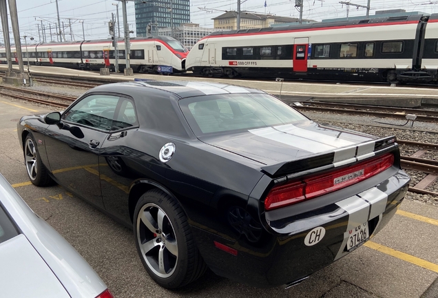 Dodge Challenger SRT-8 392