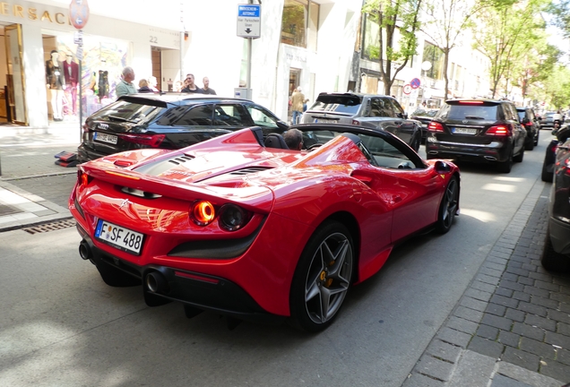 Ferrari F8 Spider